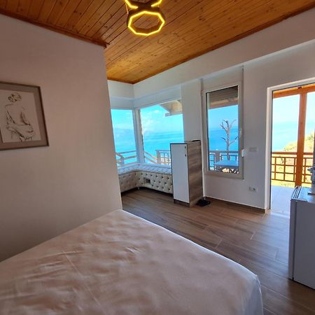 Flower Hill Vlore Exterior photo